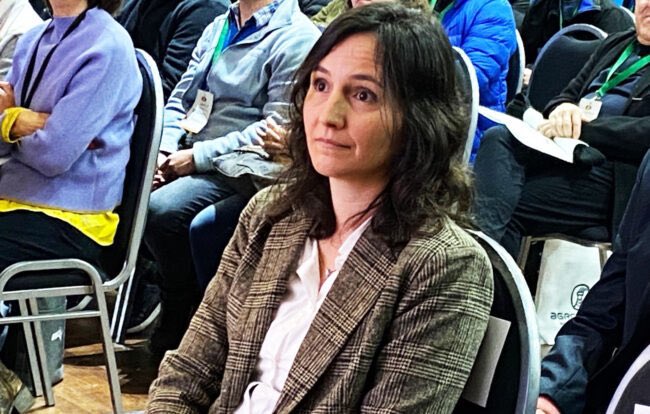 Agroverdad's tweet photo. Anuncio en el #CongresoCIAPC
Mónica Fraresso fue designada secretaria general de la Asociación Panamericana de Ings. Agrónomos
>> https://t.co/tgZFBudL8K
#AgroTitular
#ingenierosagronomos #CIAPC
#profesionalesdelagro #agro #campo #agrocordoba https://t.co/KPv9M3L0w5