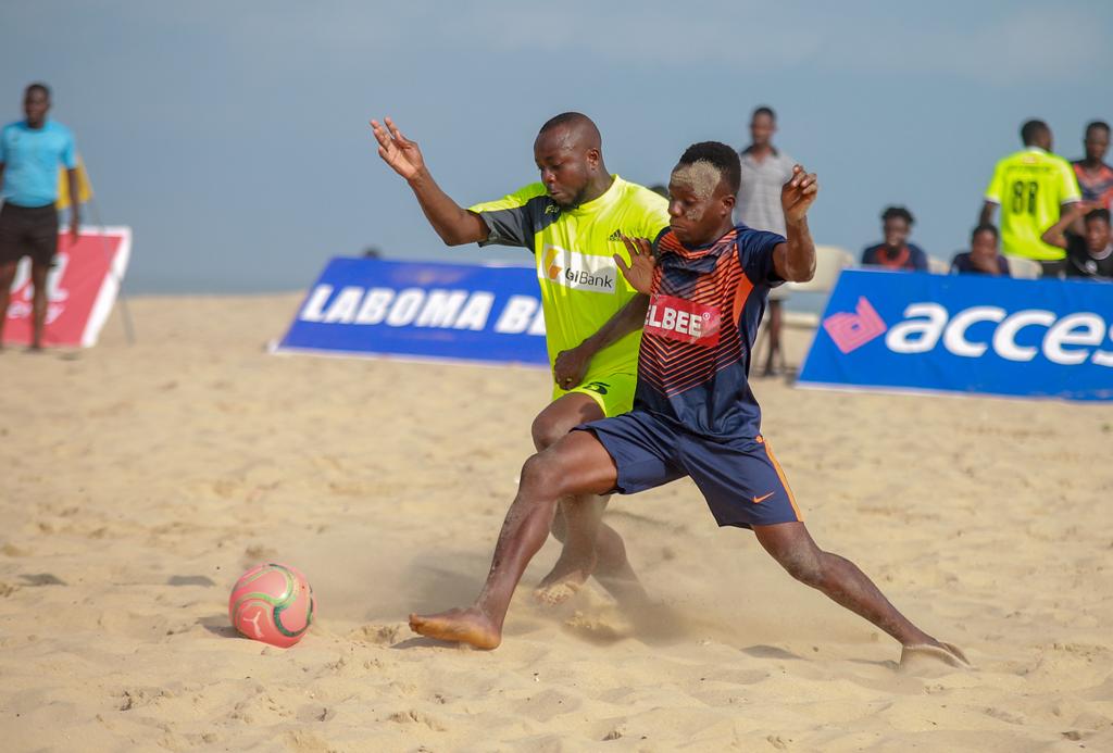 SenyaSharksBSC's tweet photo. GFA GHANA BEACH SOCCER LEAGUE 

📸// Exciting game yesterday with Sea Shark 

@beachsoccerGHA @Ghabscu
@BeachSoccer_WW @ghanafaofficial 

#BeachSoccer #Ghana. #SenyaSharks #League https://t.co/i6B7vZo8cC