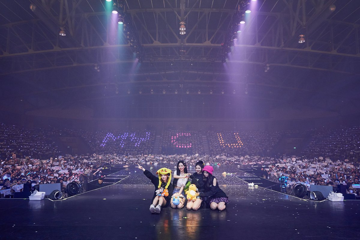 aespa LIVE TOUR 2023 ‘SYNK : HYPER LINE’ in BANGKOK
ICU ❤️ MY C U แล้วพบกันอีกนะคะ !

#aespa #에스파
#SYNK_HYPERLINE #BANGKOK
#aespa_SYNK_HYPERLINEinBKK
#aespaLIVETOUR2023_SYNK_HYPERLINE_inBANGKOK