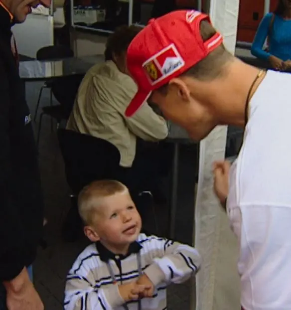 motorsportcomtr's tweet photo. Max Verstappen 🤝 Michael Schumacher

Bir sezonda 10/12 yapan iki sürücü 👀

#F1 #BelgianGP https://t.co/ktr4nbfzEP