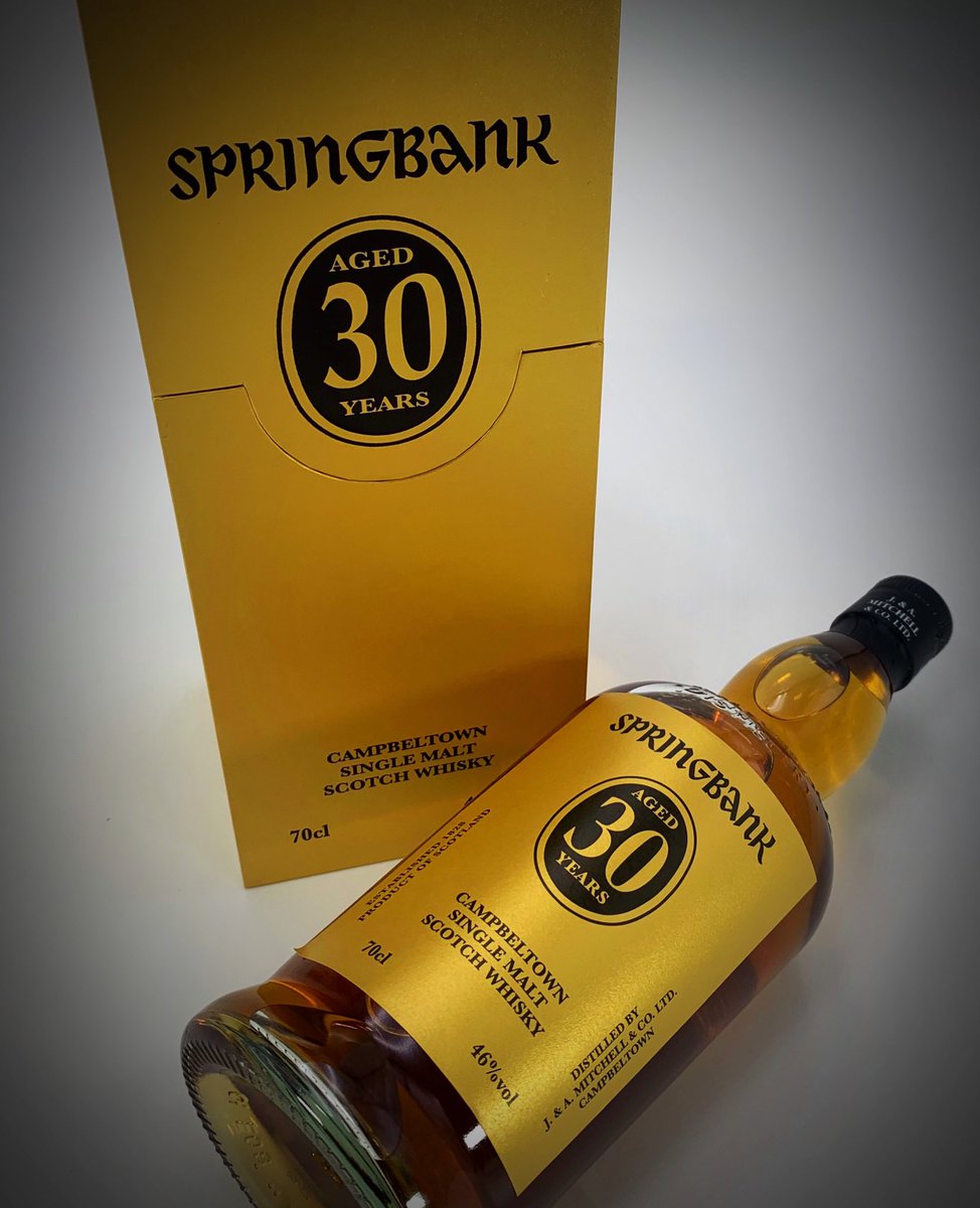 AuctionsWhisky's tweet photo. Our July auction has crossed the halfway mark 🏁

Place them bids before someone else does 🥃
https://t.co/LR50EFAw1Y

#highlandwhiskyauctions #live #auction #uk #whisky #whiskey #springbank #springbank30 #campbeltown https://t.co/mZW5NvET1Q