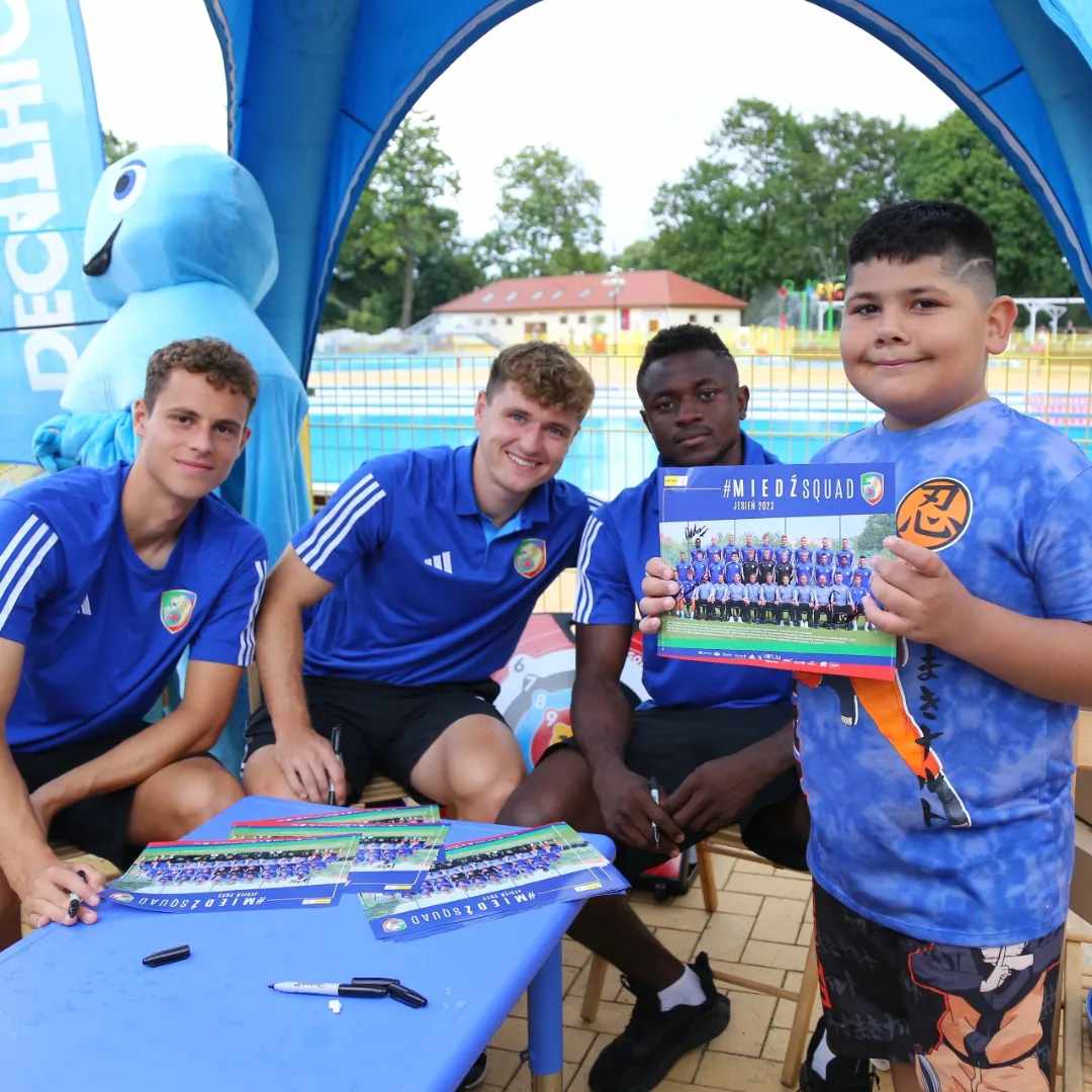MiedzLegnica's tweet photo. Dziękujemy, że byliście z nami na AquaFun Legnica  👍🤝 https://t.co/7dAEjD75EC