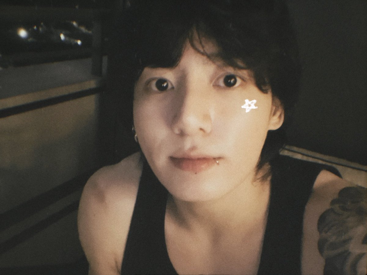 iHoldKoo's tweet photo. my little star https://t.co/FC0ICthRXO