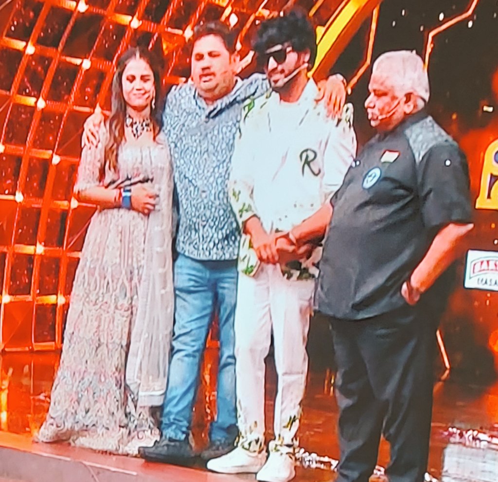 Nikhil195Nikhil's tweet photo. #CookWithComali4
CWC 4 is Really a Stress Buster show for many😍 Thanks for it👍🏻.. @vijaytelevision @disneyplusHSTam
#cwc #cookuwithcomali
#CookuWithComaliSeason4 #gpmuthu #sivaangians #sivaangikrish #Sivaangi #pugazh #kuraishi #CookWithComali #cwc #cookwithcomaliseason4 https://t.co/0XSDEqW2Ee