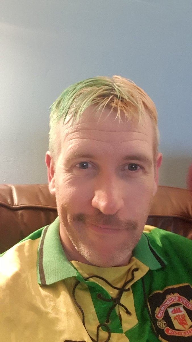 bensapps's tweet photo. @JayMotty I'll be looking out for you in Vegas with my new Glazer Out hair! https://t.co/Q5ZBs57OJo