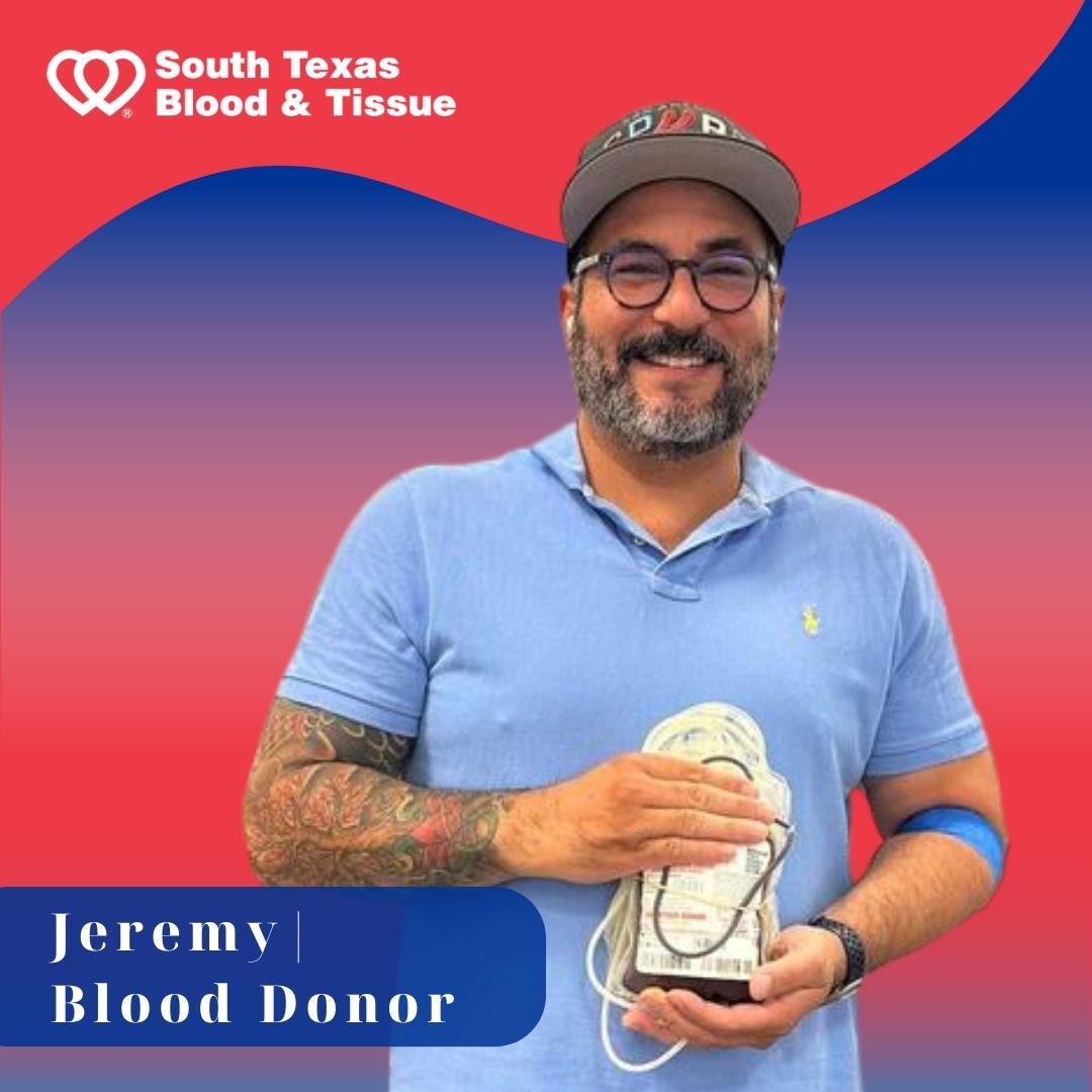 SouthTexasBlood's tweet photo. Here is a little #SelfieSunday donation inspiration! @jeremy_satx is saving lives one drop at a time! 🩸❤️ Thanks for making a difference and being a team player!  
To join others like Jeremy, make sure to snap a donation selfie and post it using the hashtag #DonorSelfieClub 🤳 https://t.co/rpACTNLxFz