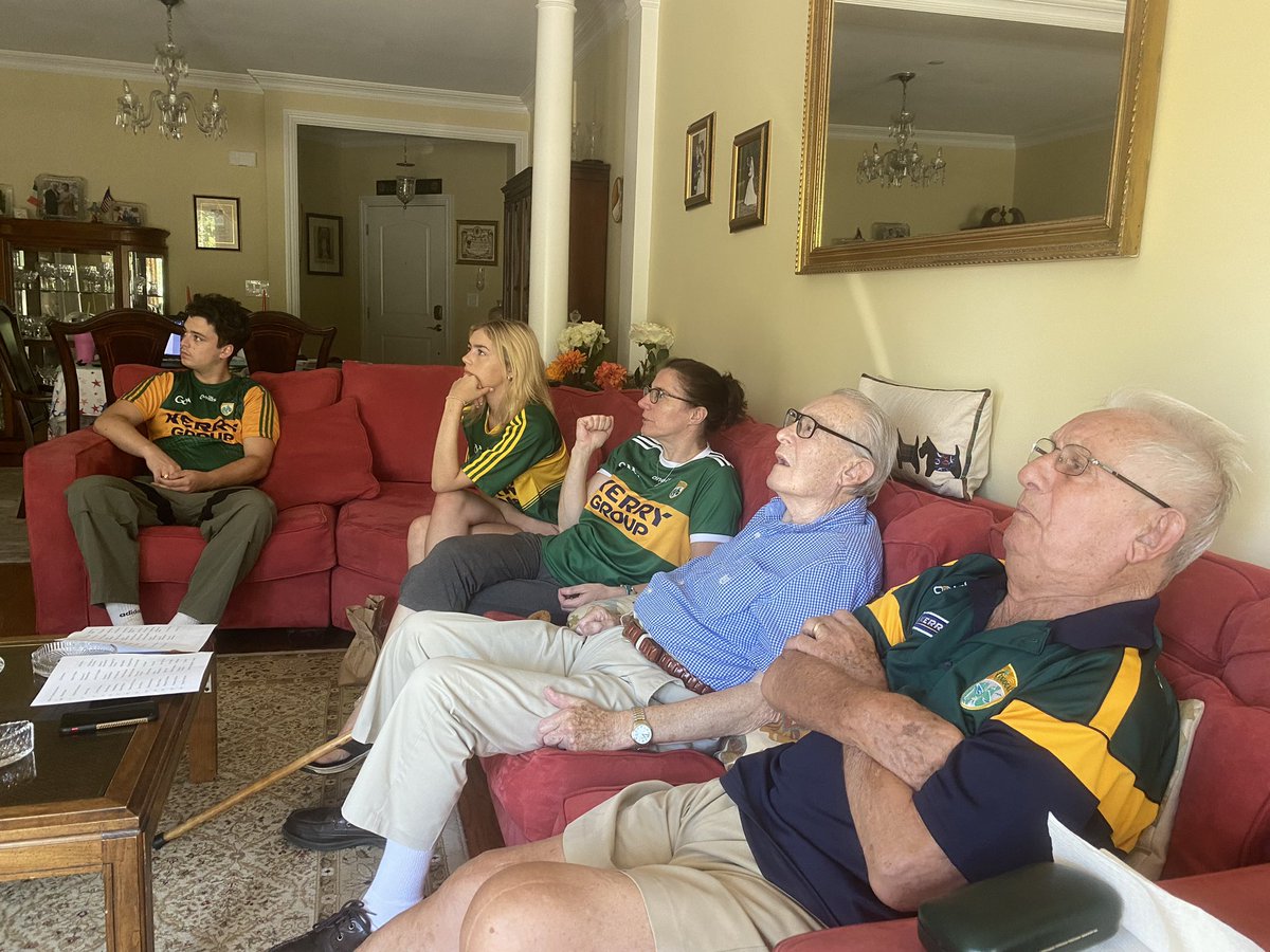 Mary-Theresa Hussey tweet media