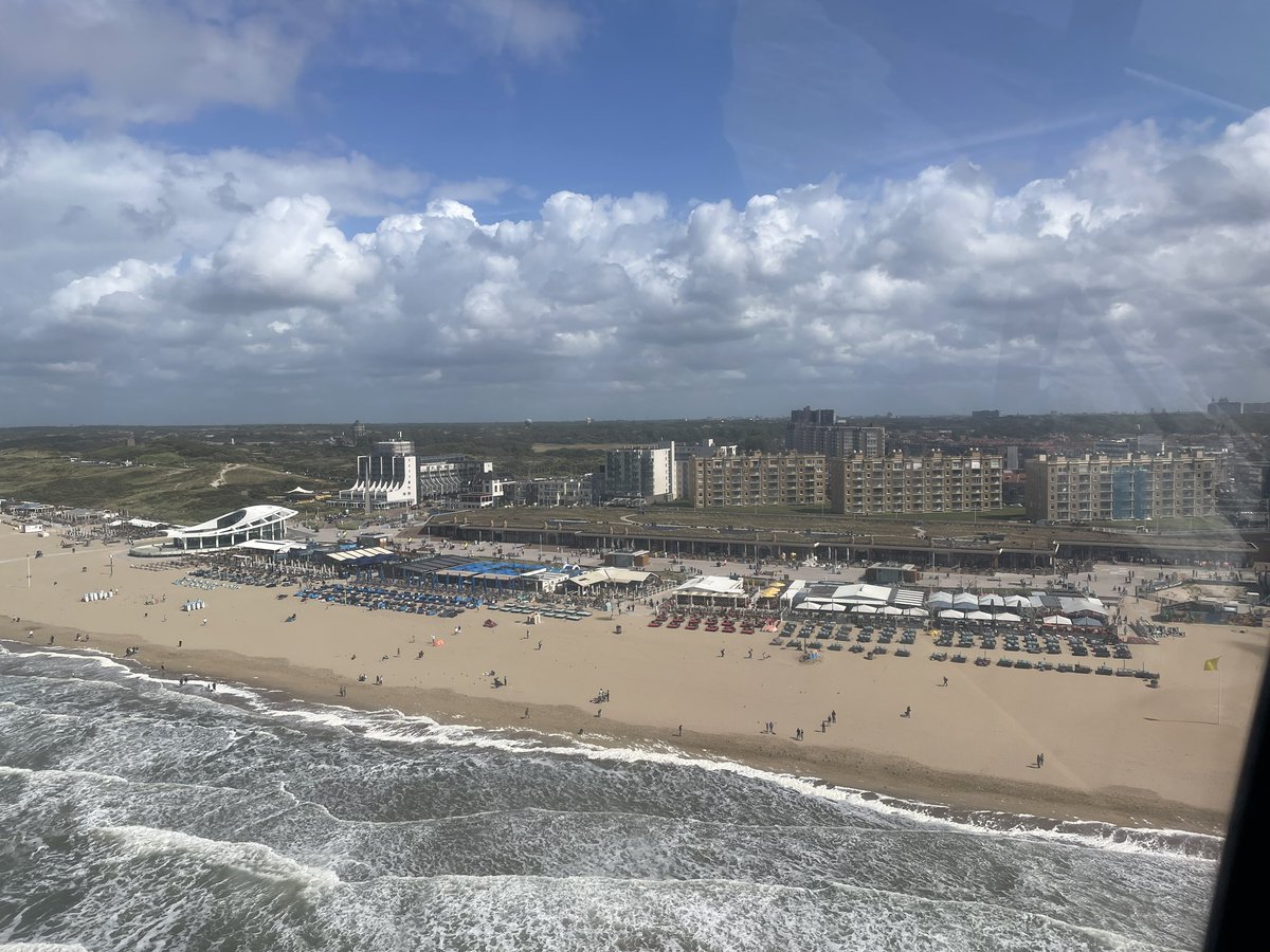 MargrietBenak's tweet photo. Nice view from #SkyView #dePier #Scheveningen https://t.co/aHGxb29bIh