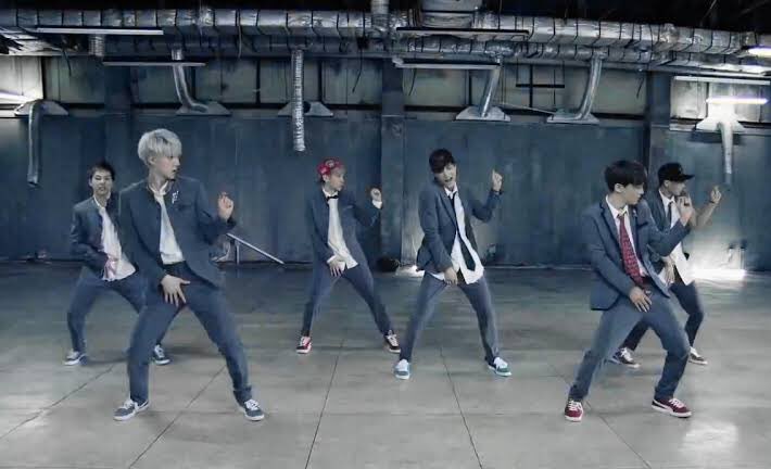 Kpop Charts tweet media