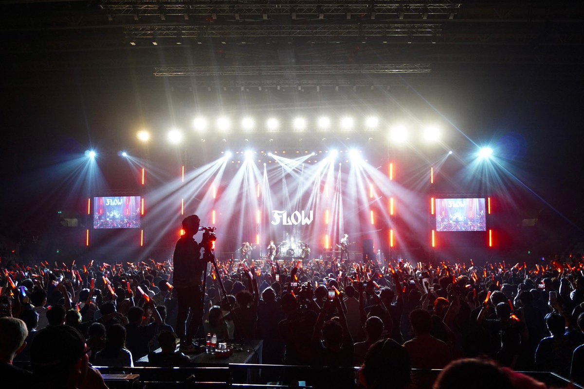 KEIGO_official's tweet photo. Kalian luar biasa!
Mantap jiwa
Seru banget
Kami janji akan kembali lagi.
Terimakasih🙏

#FLOW_JAPAN https://t.co/85cqILq2OW