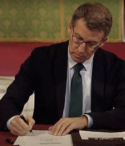 Estimado Pedro:

Yo vivía de puta madre en Galicia follando todo lo que quería y harto de cocaína.

Y me llaman para ser presidente de España... ¡Imagínate la movida!

La puta loca de Ayuso y toda la ejecutiva comiéndome la oreja para que te estuviera insultando todos los días...