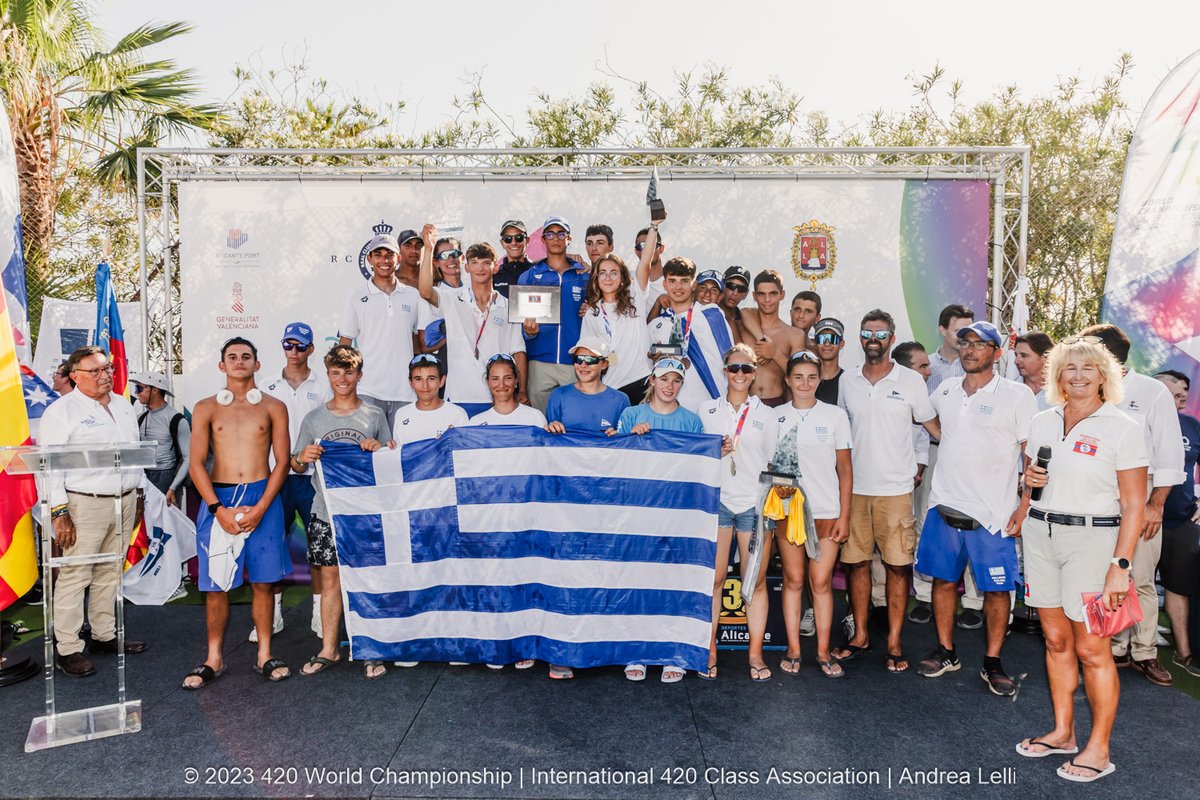 HellenicOlympic's tweet photo. ✔️Νέες επιτυχίες της ελληνικής ιστιοπλοϊας στο Παγκόσμιο Πρωτάθλημα 420
🥇 Ιακωβίνα Κερκέζου - Δανάη Γιαννούλη (ΙΟΠ)
🥈 U17 Ηρακλής Μιχαλόπουλος – Ιων Σταμάτιος Στρωματιάς (Ι.Ο.Π./Ν.Ο.Ε.)
🥉 men/mixed Δημήτρης - Νίκος Σουρλατζής  (ΝΟΤΚ)
#TeamHellas
#Sailing
#420class https://t.co/iepyG84x4I