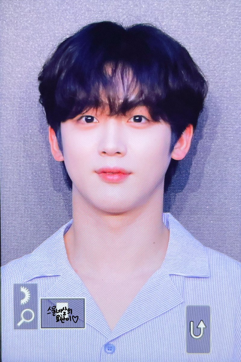 DYNN_0922's tweet photo. 230730 점프업 CTS 대면팬싸

신분증 재발급용 증사

#김요한 #KIMYOHAN #ヨハン
#위아이 #WEi @WEi__Official https://t.co/N58oHNLXJI