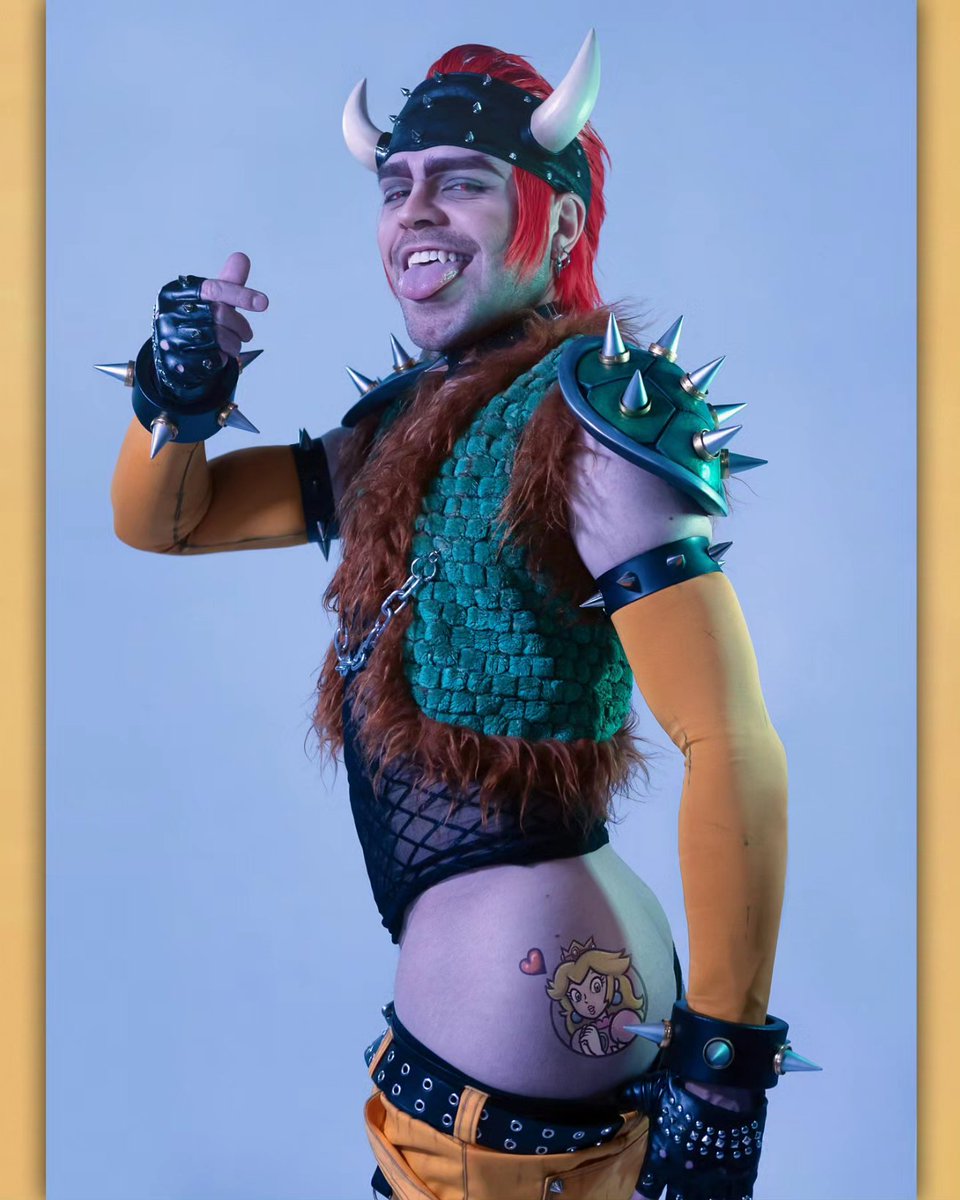 Ludus Cosplay tweet media