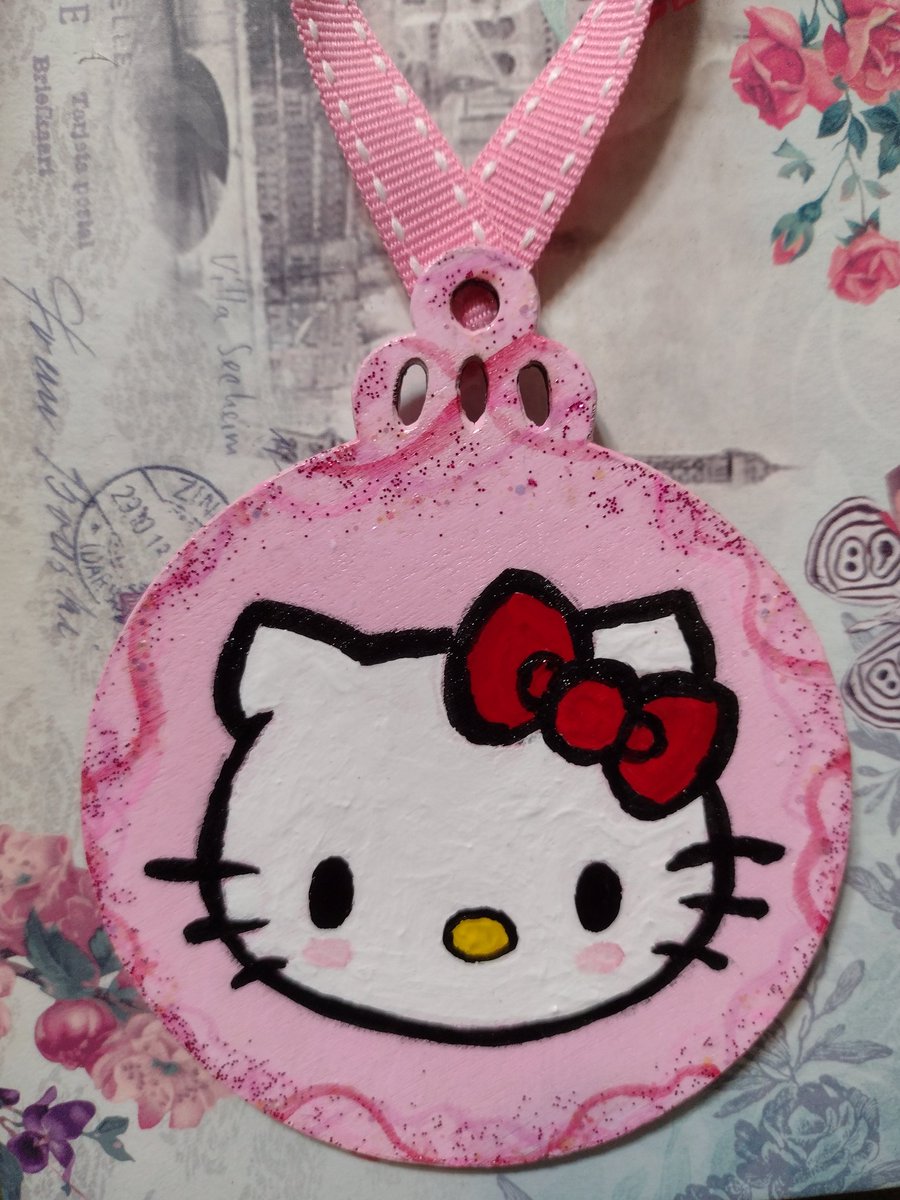 StreetsArt1's tweet photo. I made two, one to keep and one to sell! I used to love Hello Kitty and I'm slowly regaining a little collection of cute Sanrio stuff. What's your favorite Sanrio  character? https://t.co/TC1avFdrn5