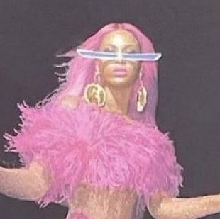 beyoncecuffit's tweet photo. Quem amou vai reagindo!!! 
#NewProfilePic #RenaissanceWorldTour https://t.co/vbycW54hJ0