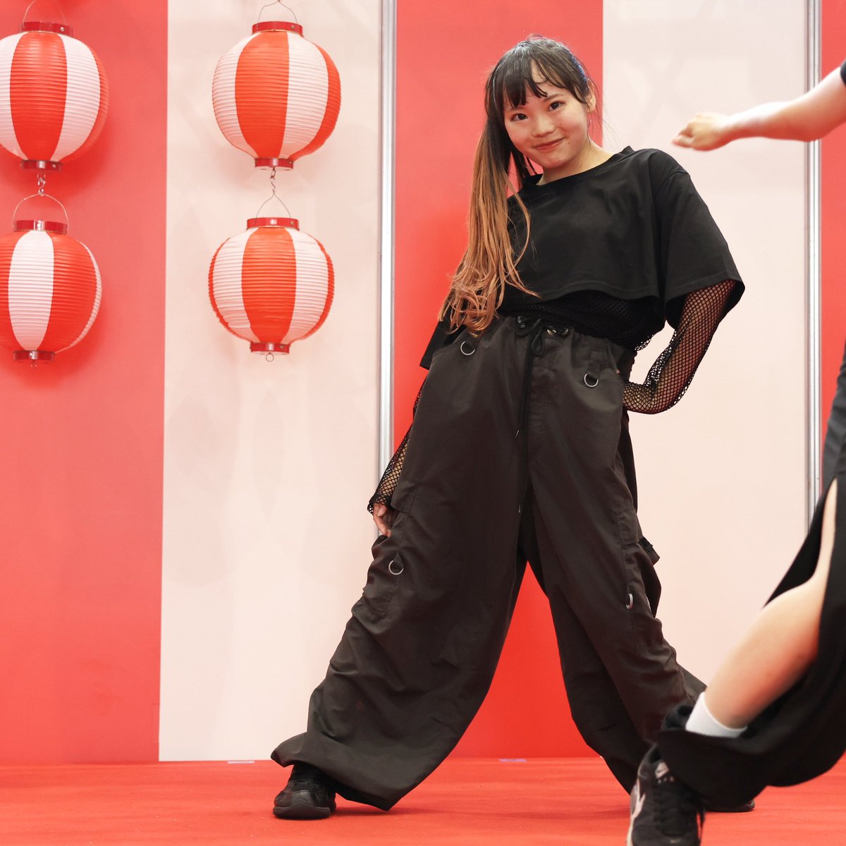 veils_sdn_piece's tweet photo. 2023.7.29(土)
UDX夏祭り
#makepiece
#UDX夏祭り
#夏祭り #秋葉原
#ダンスイベント #showdiner
#秋葉原udx #sdn_now
魅せ方と表情よかった❗️
あしゅらちゃん...
この曲聴くとアノ方の残像が😅
初代の方の... https://t.co/ZOHwrXtok2