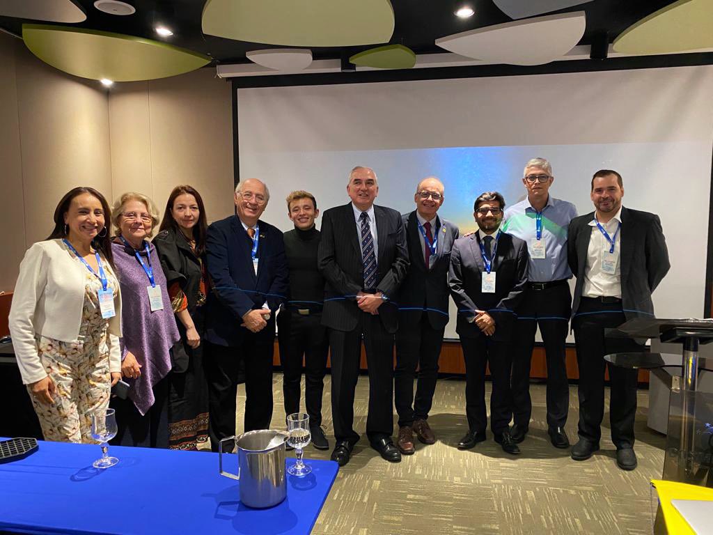 Carlo V. Caballero 🧬♥️ tweet media