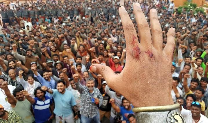 PrabhasEmpire's tweet photo. 9800 Strong ❤️ Make it 10K Rebels 💪🏻🎯

#Prabhas #Salaar #Kalki2898AD https://t.co/wyX638d2iE