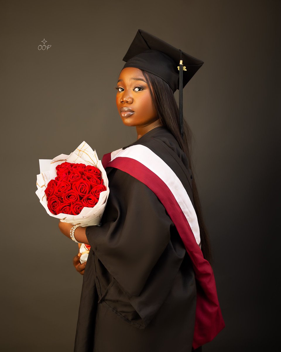 Toluwaniii tweet media