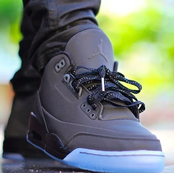 SneakerPics23's tweet photo. Black 5Lab3's 🔥

Shop here: https://t.co/DOK3YnYyPs https://t.co/2kOLRV6opY