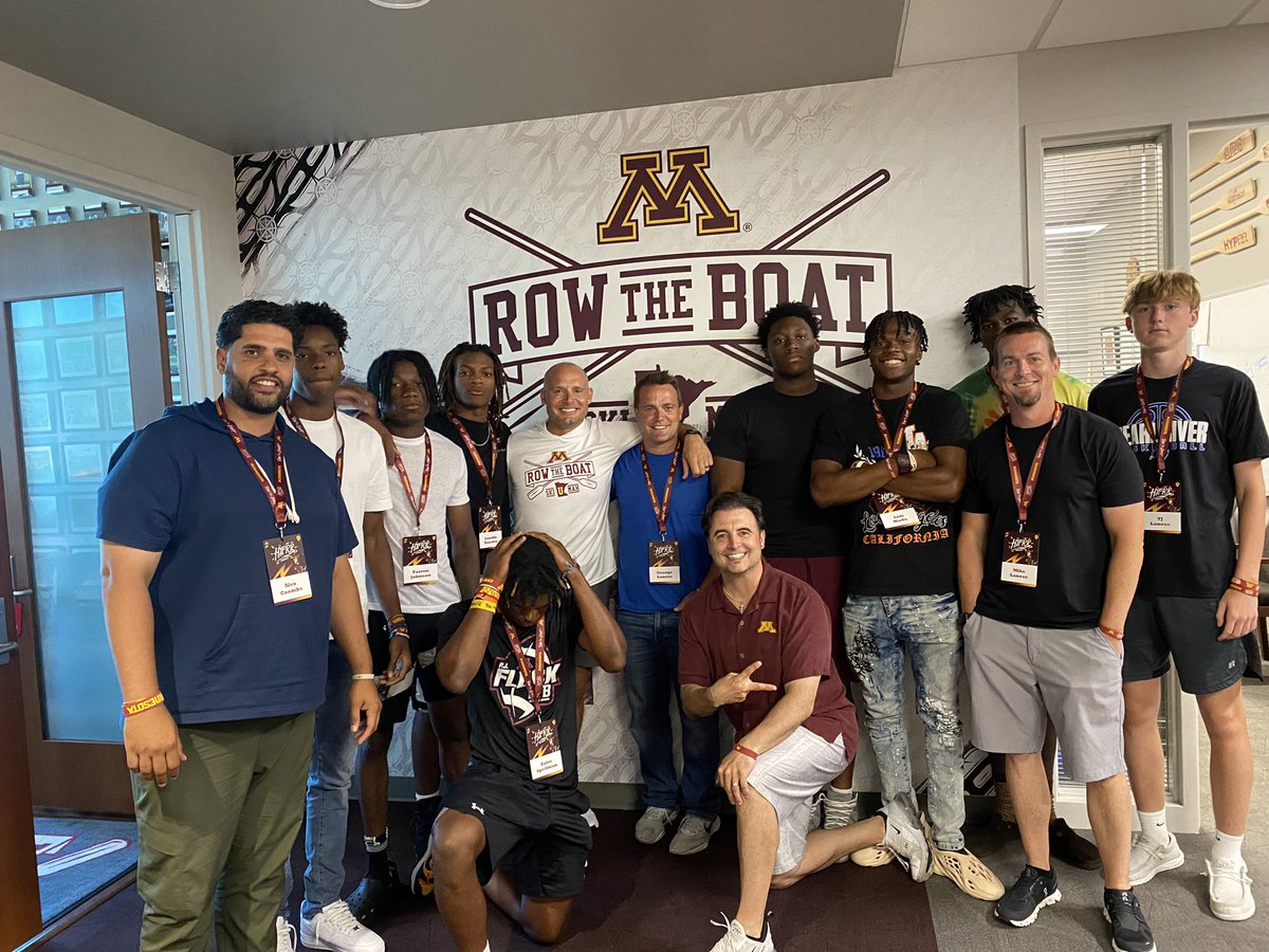 We had an incredible visit to the University of Minnesota and congratulations <a href="/HoustonJourdin/">Jourdin 9 Houston ♠️</a> on getting a offer after camp. Thank you <a href="/Coach_Fleck/">P.J. Fleck</a> , <a href="/CoachNJ_Monroe/">Nick Monroe</a> and the rest of the <a href="/GopherFootball/">Minnesota Football</a> staff.