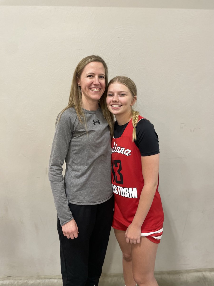 jaceystenger's tweet photo. Thank you @Indianaredstorm for another year of life long friends, memories, and skill development. Thankful to be a part of this program!  #girlsbasketball #aaubasketball #basketball #aau https://t.co/xCvYnqaRmW