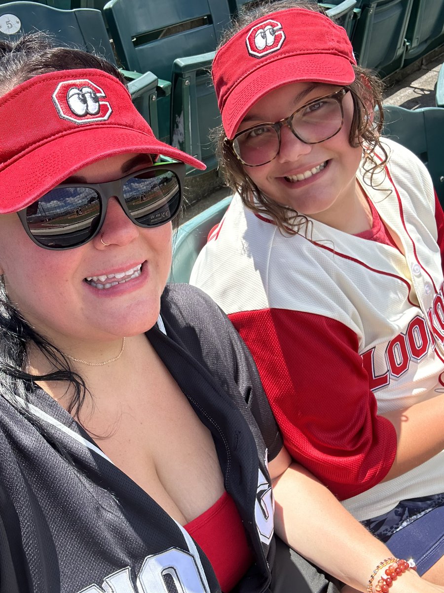 Mandy_Marie89's tweet photo. #epblookouts https://t.co/evVKrY5xyG