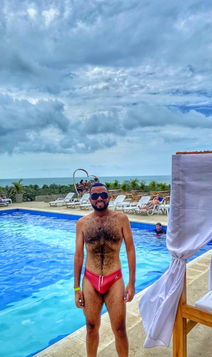 krlosmanga's tweet photo. Hoy salgo pa'l mar a aprovechar que hay sol ☀️ 🌊 https://t.co/3l2q3ieB0u
