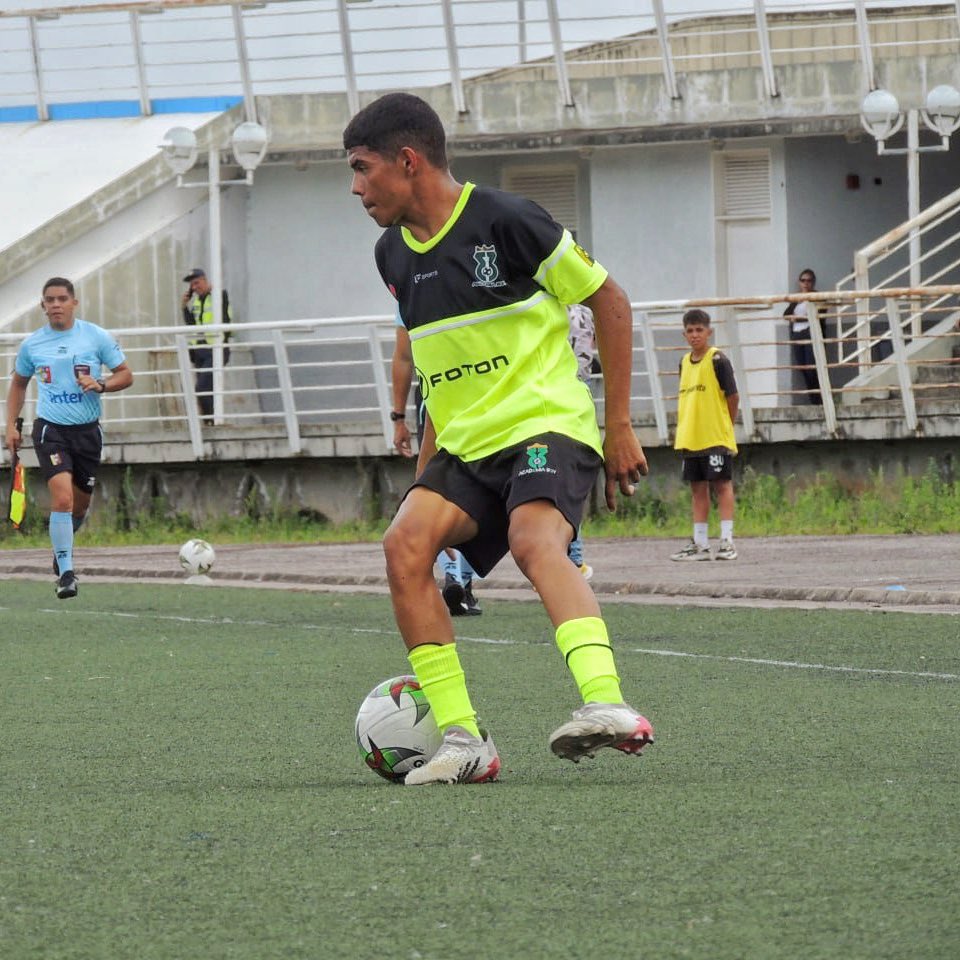 📸 ¡Imágenes de la primera mitad ante <a href="/RealFrontera/">Real Frontera Sport Club</a>!

⚔️ Compromiso empatado sin goles.

#VenezuelaEsFUTVE