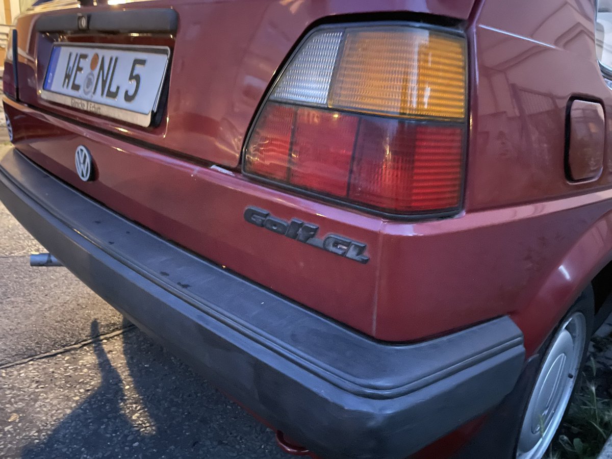 flaneurUK's tweet photo. Some of fun #streetspots on the way back from dinner this evening in Weimar. This Mk 2 VW Golf with the blandest of bland hub caps. https://t.co/dor7jMVlA6