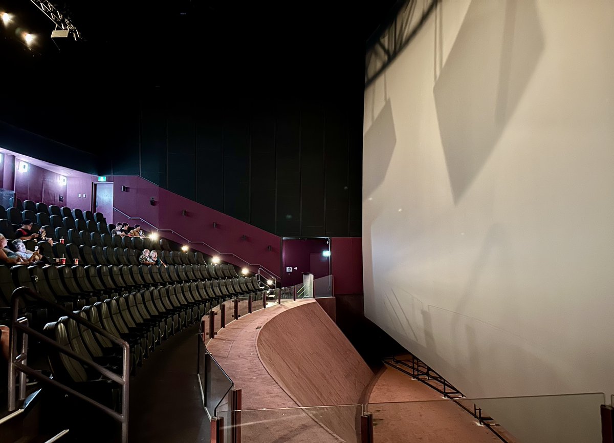 CraigKoban's tweet photo. IT’S HUUUUUUUGE!
@SkScienceCentre
#Oppenheimer #70mmIMAX #KramerIMAX https://t.co/YQr4Bh0s6F