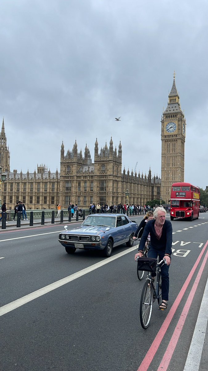 HMF9ll_'s tweet photo. London 🇬🇧 https://t.co/Giwblwz3cc