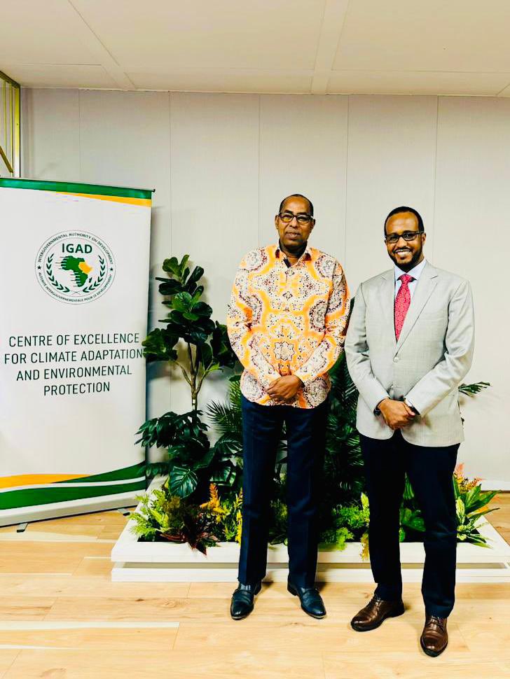 IGAD_CAEP's tweet photo. Today, the Director of @ICECAEP_IGAD, H.E.@ambgamal, &amp; H.E.@AMB_Affey,  UNHCR Special Envoy for the HOA, met in Mogadishu. They discussed ways to enhance collaboration in lasting, durable &amp; impactful solutions for the climate &amp; conflict-displaced populations in the IGAD region. https://t.co/iiJ9kaaHFL
