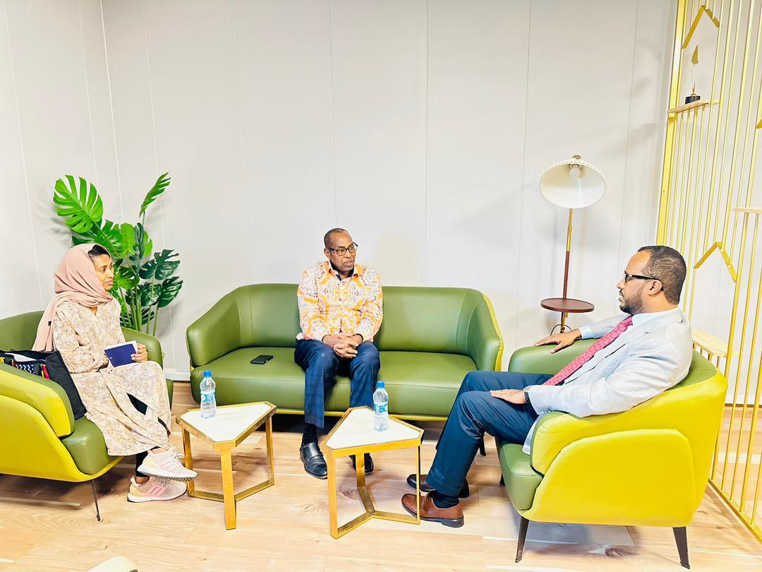 IGAD_CAEP's tweet photo. Today, the Director of @ICECAEP_IGAD, H.E.@ambgamal, &amp; H.E.@AMB_Affey,  UNHCR Special Envoy for the HOA, met in Mogadishu. They discussed ways to enhance collaboration in lasting, durable &amp; impactful solutions for the climate &amp; conflict-displaced populations in the IGAD region. https://t.co/iiJ9kaaHFL