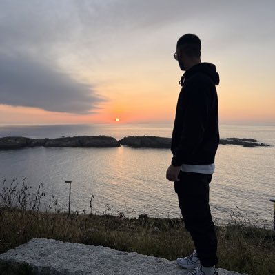 kevinqueijas98's tweet photo. #NuevaFotoDePerfil https://t.co/x7bG75mSIl