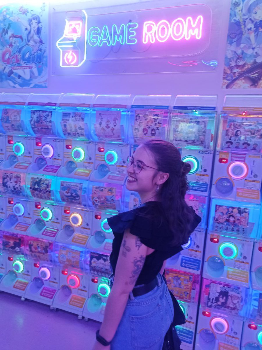 laura_martoss's tweet photo. • Próxima estación: Akihabara •
Pero no al restaurante en Madrid, esta vez a la de verdad. 
¡Que nos vamos a Japón! 🙏🏼❤️ https://t.co/2pDUloRWzV