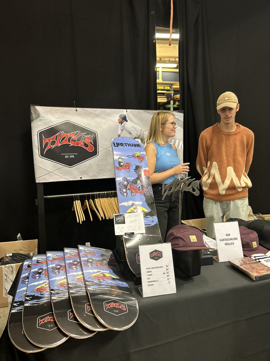 FlixAgency's tweet photo. Skate board from TITUS x Urethane designed by @sbamrocks https://t.co/YpEo8pNJgD