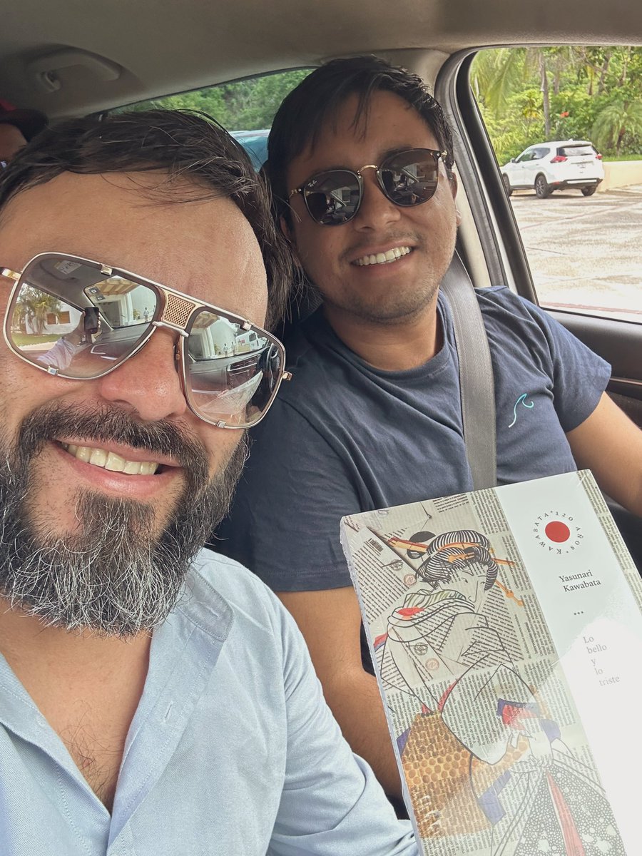 jesusromerooax's tweet photo. Gracias @fabipan17 por el libro de #YasunariKawabata “Lo bello y lo triste” 🙏🏽 https://t.co/pJFVZ00hfp