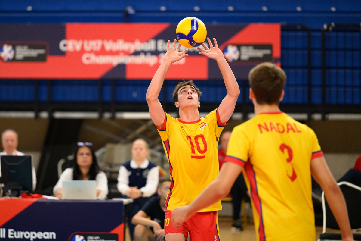 RFEVB's tweet photo. 🥉🇪🇸💪🏽 BRONCE EN EL CAMPEONATO DE EUROPA SUB17🔝🤩

✅ Gran victoria de los #MiniRedLynxes ante BÉLGICA en la lucha por la tercera posición del #EuroVolleyU17M 🏆🇪🇺

👏🏽 ENHORABUENA CAMPEONES‼️ Gracias jugadores y cuerpo técnico por hacernos soñar y disfrutar del mejor vóley 🏐✨ https://t.co/my4tA6dMya