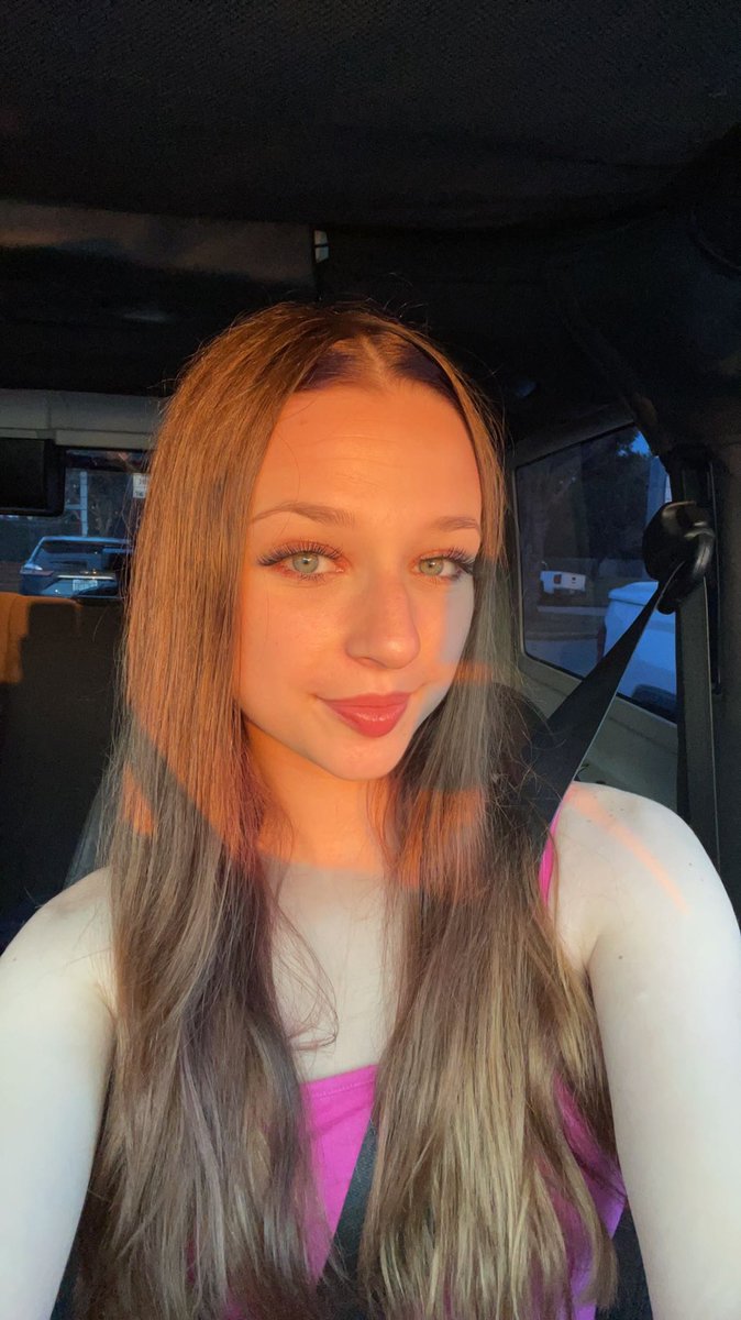 tuesdaisexton's tweet photo. #Barbie https://t.co/P2ZscJ620G