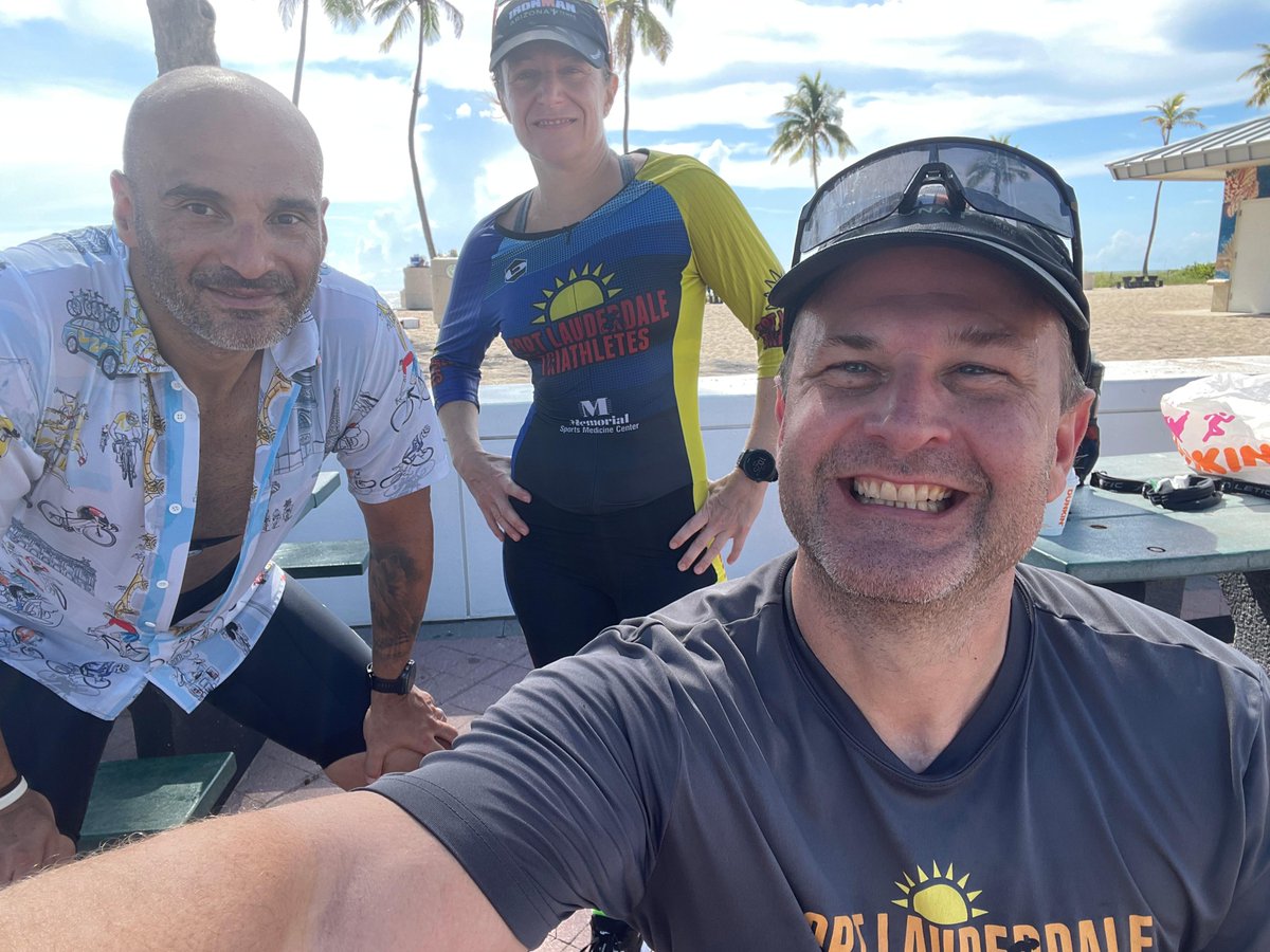 theFLTri's tweet photo. Super AWESOME Beach Brick this morning!!

And great to have coffee after.  Come join the fun next Sunday if you're not doing the Mermaid swim! https://t.co/cfCCnGZGum