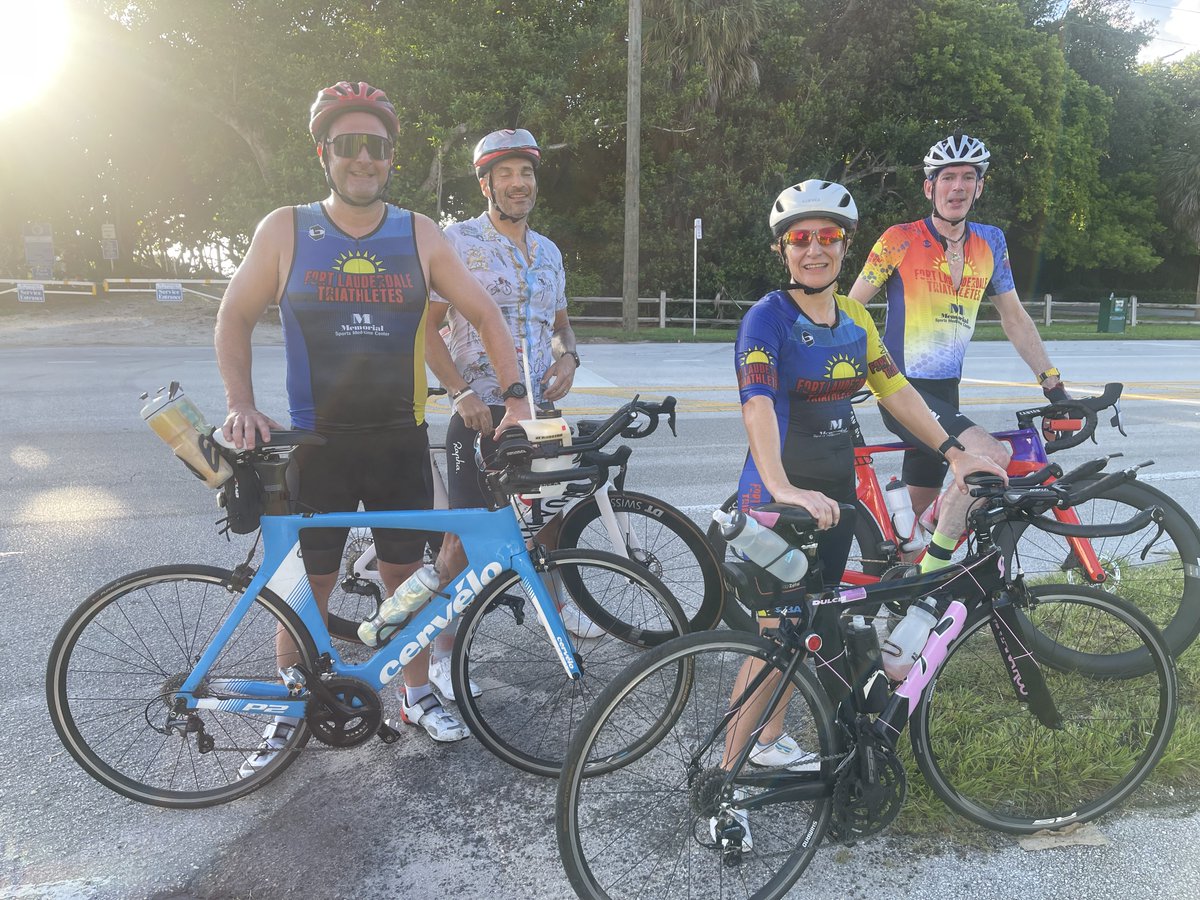 theFLTri's tweet photo. Super AWESOME Beach Brick this morning!!

And great to have coffee after.  Come join the fun next Sunday if you're not doing the Mermaid swim! https://t.co/cfCCnGZGum