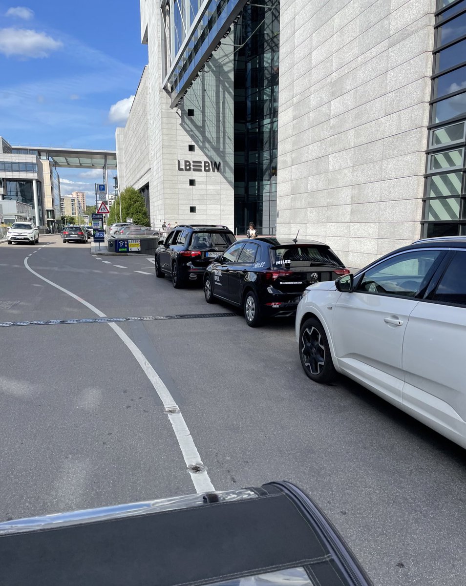 Michael Rocktäschel tweet media