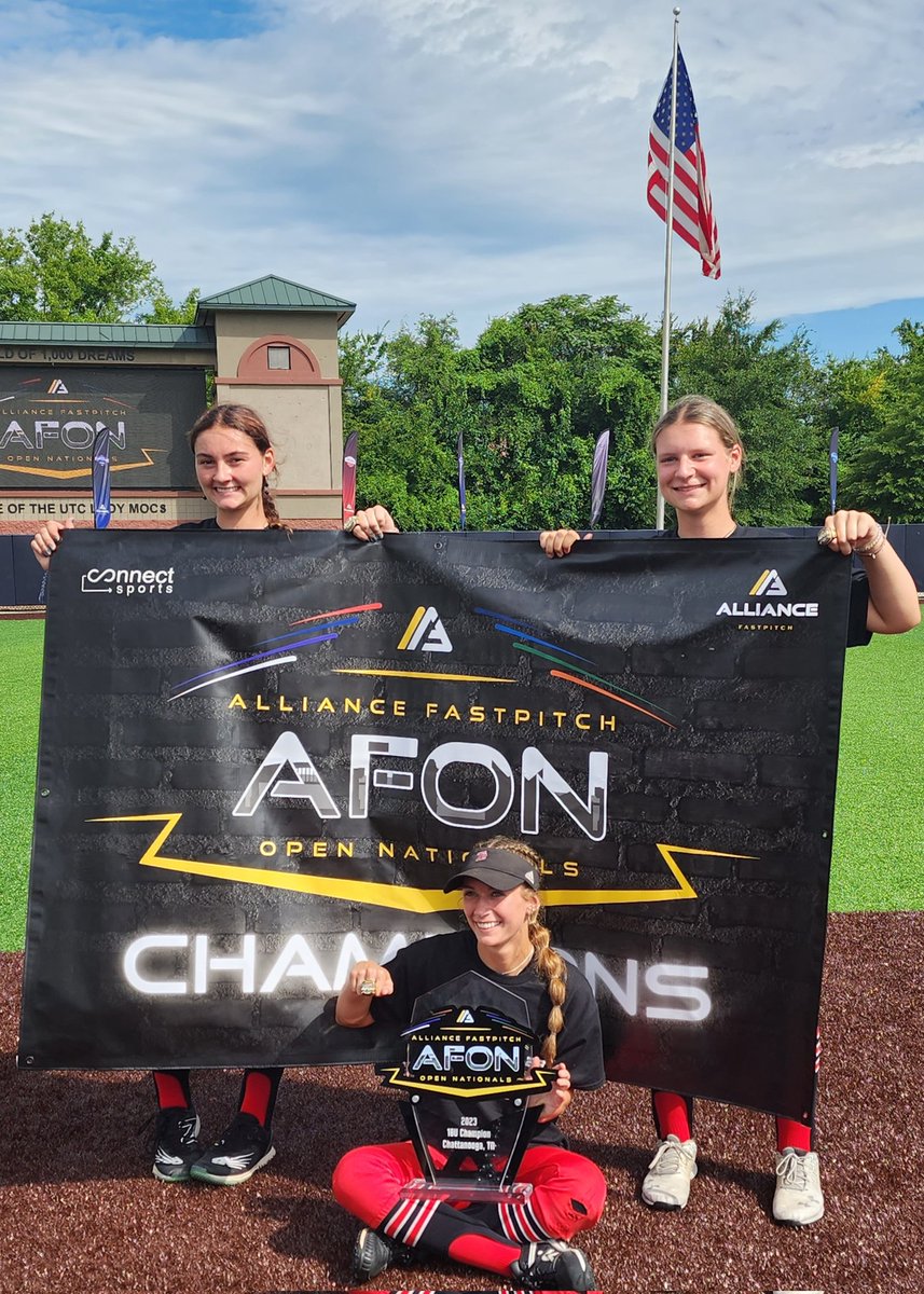 AWHS Softball tweet media