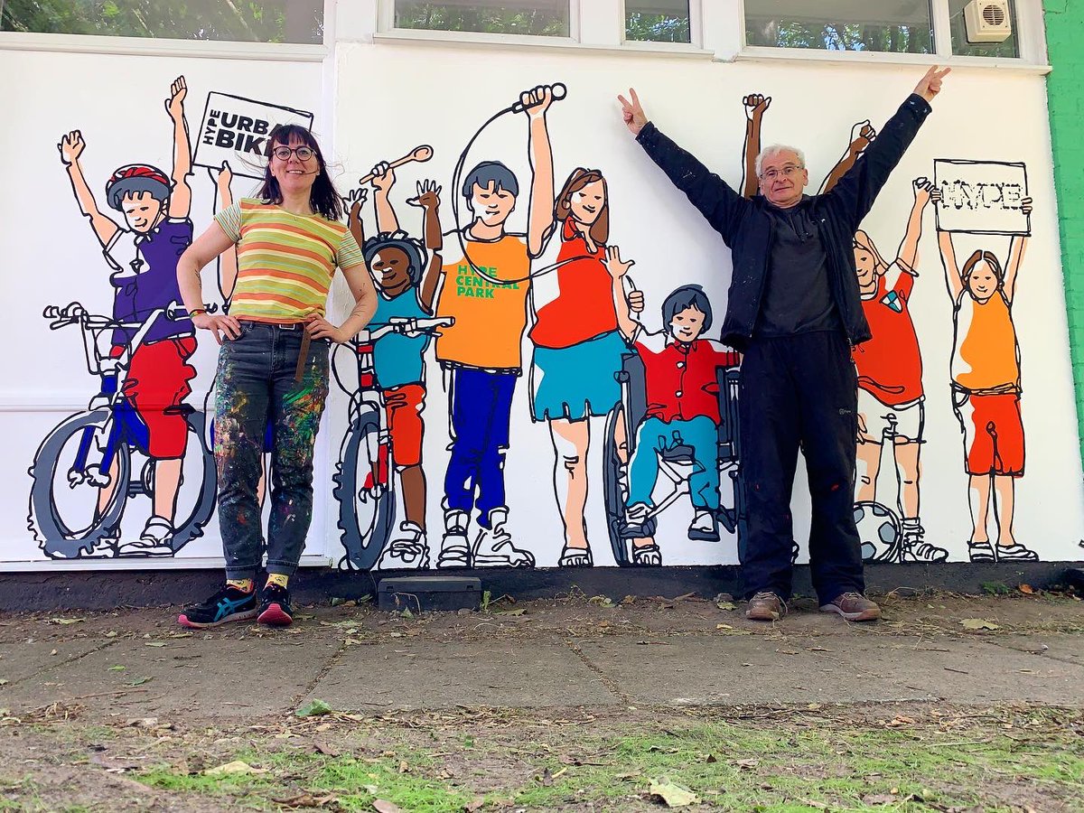 NikkiPinder's tweet photo. Looking forward to painting more artwork here at @hype_merseyside this week with @absodesign.
This colourful and fun mural we painted a couple of weeks ago on the side of their building.
#hypemerseyside #hype #education #inspiration #merseyside #learning #art #mural #painting https://t.co/7qpXSxfQPv