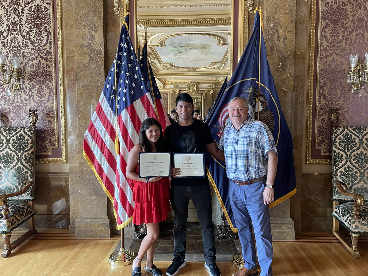 MikeLMower's tweet photo. Saturday I had the chance on behalf of @govcox &amp; @LGHendersonUtah to thank these great peeps. They have spent the summer working at Camp Kostopulos with youth of all abilities thru education and recreation. They have come from as far away as Brazil and the UK to help Utahns. https://t.co/3CbhQzMnDZ
