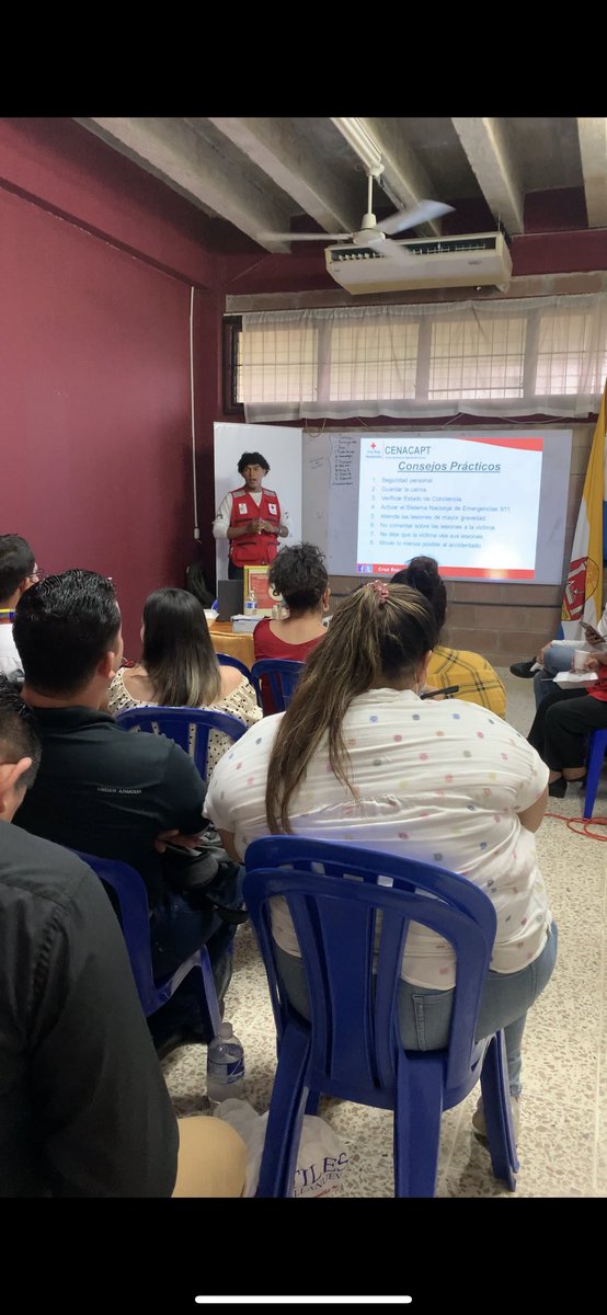 CRH_ElProgreso's tweet image. El día de ayer
Nuestros miembros #Voluntarios se movilizaron a las instalaciones de UNAH CRAED #Elprogreso .
Para brindar un Taller Básico de Primeros Auxilios y Procesos Administrativos.
⛑️🏥🏫
“No tengas miedo de actuar, tus acciones pueden ser la clave para salvar vidas “