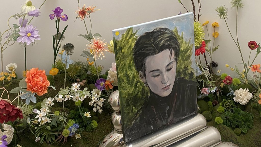 qpexistpq's tweet photo. once i was there :-) 🌷🤍 #yourmarkleenbh https://t.co/PiZHpQQEH3