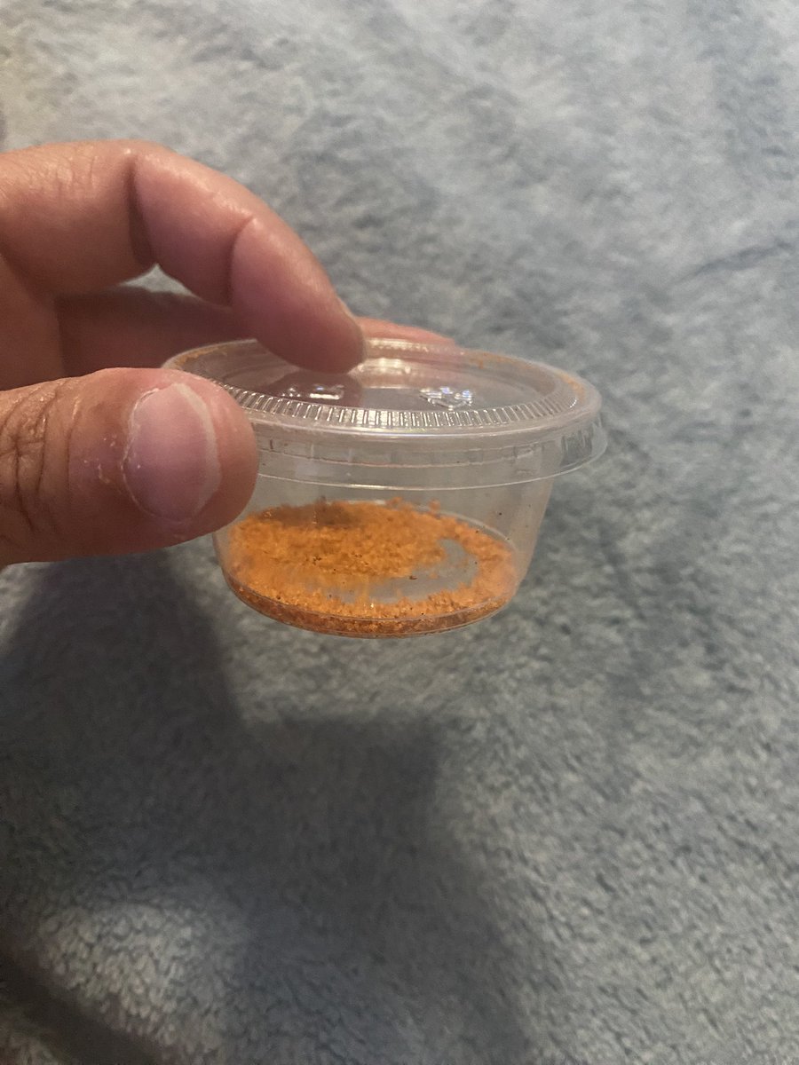 Craftysauce's tweet photo. @Zaxbys asked for extra fry seasoning. I mean.. what is this 😂 https://t.co/hdaalANLtG
